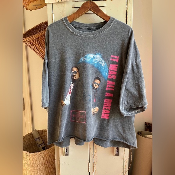 Biggie it was all dream Boxy Tee - Picture 5 of 11